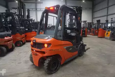 Diesel Forklifts 2022  Linde H 25D-01 - Triplex - Nur 1.734 Stunden (4)