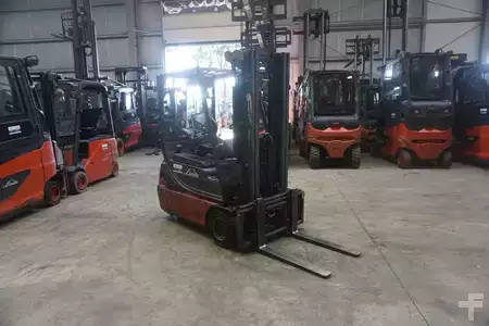 Electric - 3 wheels 2005  Linde E 16C-02 - Triplex (5)