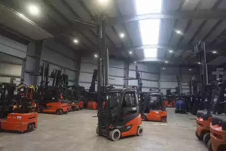 Electric - 4 wheels 2023  Linde EG 16P-02 - Triplex - 451 Stunden (2)
