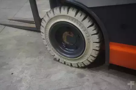 Electric - 4 wheels 2023  Linde EG 16P-02 - Triplex - 451 Stunden (8)