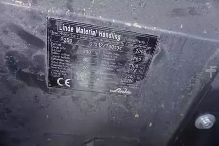 Tahač  Linde P 250 - 2022er Batterie (2)