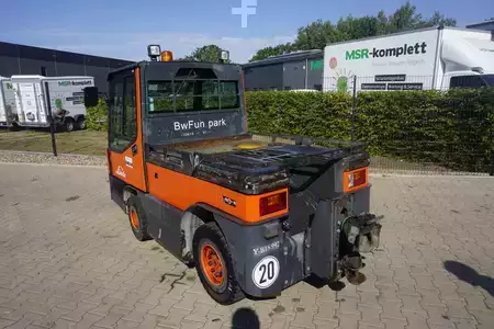 Tahač  Linde P 250 - 2022er Batterie (7)