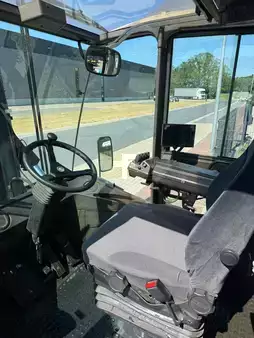 Chariots élévateurs diesel 2017  SMV Konecranes 17-1200 C (15)