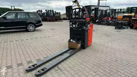 Штабелери стоячі  Linde T 20 SP Approved (11)