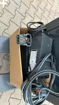 Штабелери стоячі  Linde T 20 SP Approved (14)
