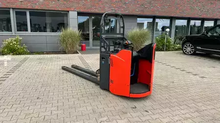 Штабелери стоячі  Linde T 20 SP Approved (6)