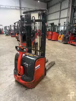 Pallet Stackers 2015  Linde L 16 Triplex (1)