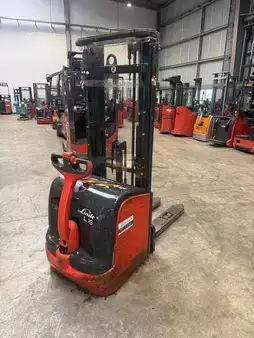 Pallet Stackers 2015  Linde L 16 Triplex (3)