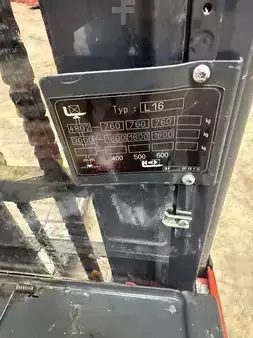 Pallet Stackers 2015  Linde L 16 Triplex (7)