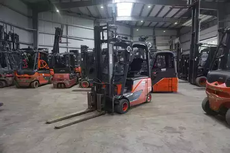 Eléctrica de 4 ruedas 2019  Linde E 20PH-02 - 2019er (1)