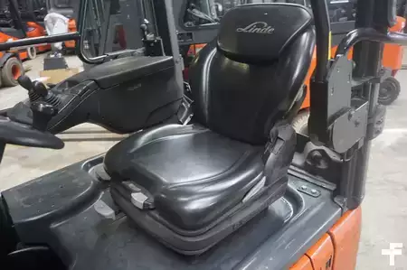 Sähkö - 3 pyör 2020  Linde E 14-02 - Triplex (8)
