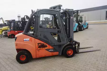 Chariots élévateurs diesel 2015  Linde H 35D-02 - Triplex (8)