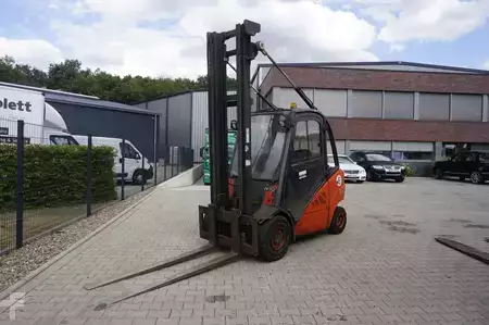 Carretilla elevadora diésel 2009  Linde H 30D - 2009er (1)