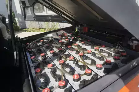 4-wiel elektrische heftrucks 2019  Linde E 30H-01/600 - Nur 1.051 Stunden (13)