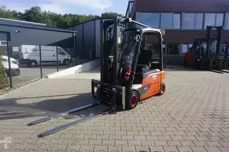 Elektro čtyřkolový VZV 2019  Linde E 20PL-02 - Triplex (1)