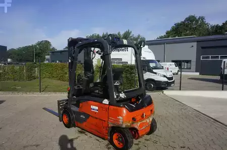 Elektro čtyřkolový VZV 2019  Linde E 20PL-02 - Triplex (13)