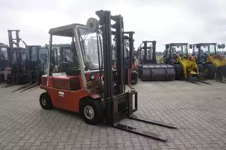 Diesel truck 1993  O-K V 30 - Dieselstapler (3)