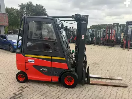 Elektrisk- 4 hjul 2020  Linde E 30 -01 600 (3)