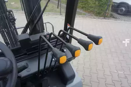 El truck - 4 hjulet 2026  Noblelift CPD 18 - Triplex - Neu (6)
