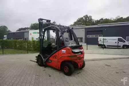 LPG VZV 2016  Linde H 25T-02 - Drehgerät (14)
