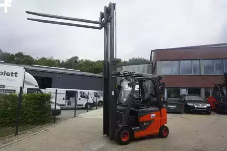 Elektro čtyřkolový VZV 2019  Linde E 30H-01/600 - 2019er (13)