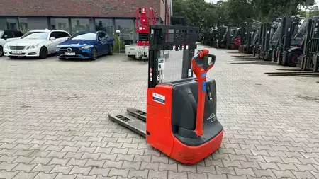 Ruční vysokozdvižný vozík 2019  Linde L 12i (14)