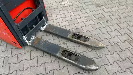 Ruční vysokozdvižný vozík 2019  Linde L 12i (6)
