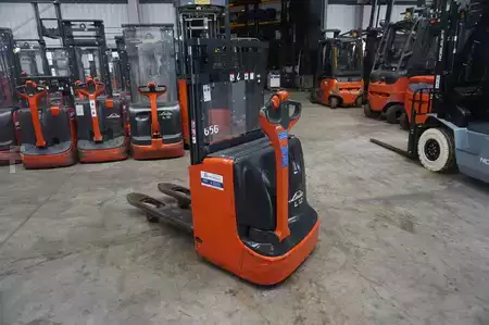Ruční vysokozdvižný vozík 2019  Linde L 12i - Nur 1.192 Stunden (7)