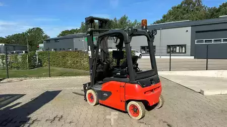 Elektro 4 Rad 2022  Linde E 16 P-02 (11)