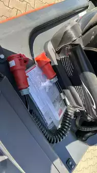 Elektro 4 Rad 2022  Linde E 16 P-02 (15)