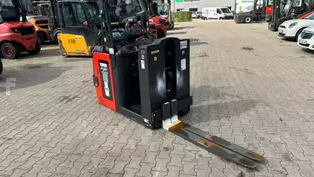 Plocktruckar vertikal 2021  Linde V 08-02 (5)