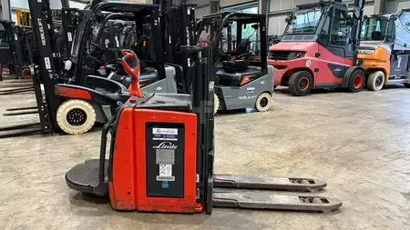 Pinontavaunu 2022  Linde D 12 AP (14)