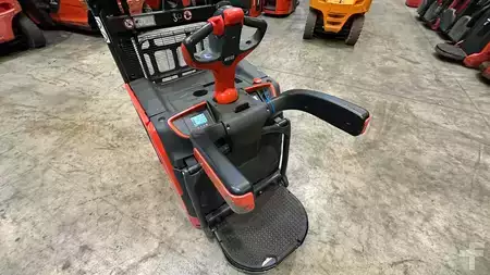 Pinontavaunu 2022  Linde D 12 AP (5)