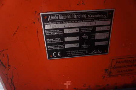 Nízkozdvižný vozík 2012  Linde T 20S - 2022er Batterie (2)