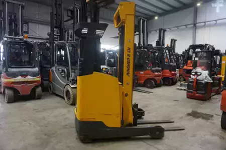 Työntömastotrukki 2014  Jungheinrich ETV 214 (14)