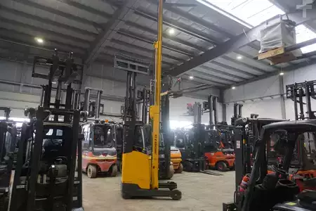 Työntömastotrukki 2014  Jungheinrich ETV 214 (25)