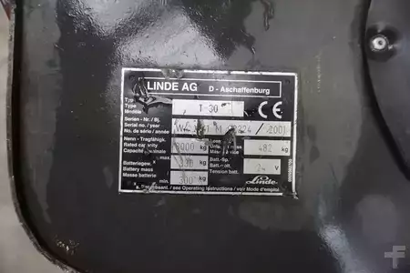 Lavtløftende truck 2001  Linde T 30 - Nur 275 Stunden (9)