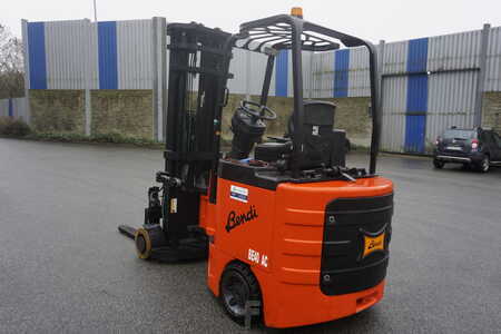 Kompaktní VZV 2014  Bendi BE 40AC-RM (3)