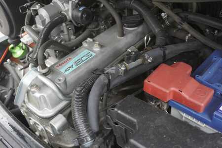 Toyota 02-8 FGF 25