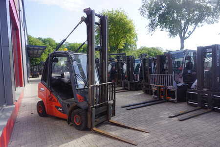 Carretilla elevadora diésel 2016  Linde H 25D-02 - 7.309 Stunden (10)