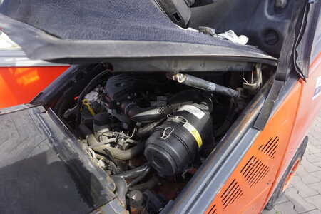 Chariots élévateurs diesel 2016  Linde H 25D-02 - 7.309 Stunden (11)