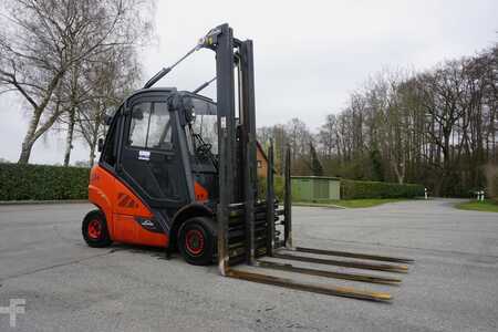 Carretilla elevadora GLP 2019  Linde H 25T-02 - Triplex - 6.460mm (2)