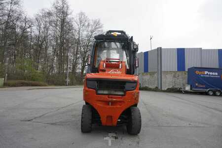 Carretilla elevadora GLP 2019  Linde H 25T-02 - Triplex - 6.460mm (4)