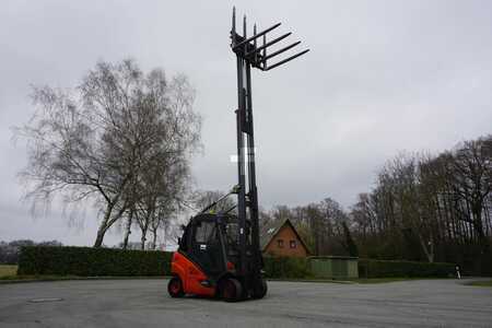 Carretilla elevadora GLP 2019  Linde H 25T-02 - Triplex - 6.460mm (7)