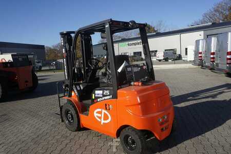 Electric - 4 wheels 2023  EP Equipment EFL 253 - Vorführer (5)