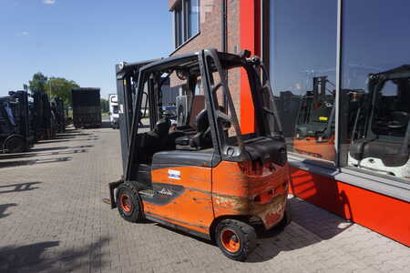 Chariots électriques à 4 roues 2017  Linde E 25HL-01/600 - 5.915 Stunden (4)