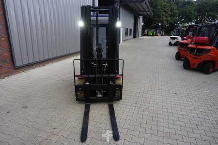 El truck - 4 hjulet 2024  EP Equipment EFL 181 (2)