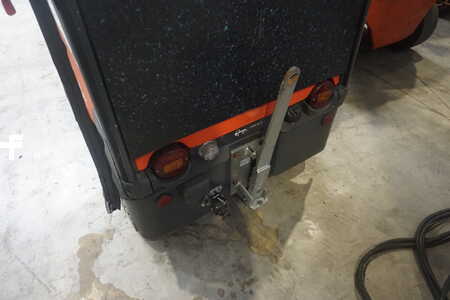Wózki systemowe do implementacji - Linde P 60Z - Schlepper - Batterie defekt (5)