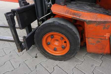 Electric - 3 wheels 2001  Linde E 12Z-02 - Triplex (7)