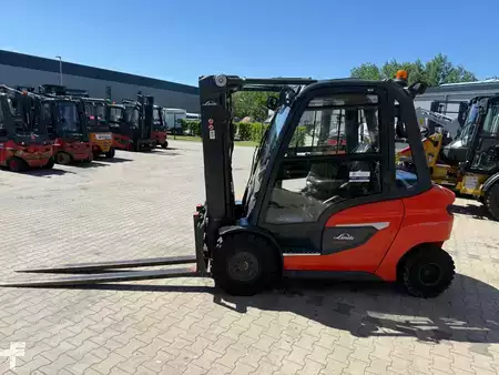 Dieselový VZV  Linde H 30 D (2)
